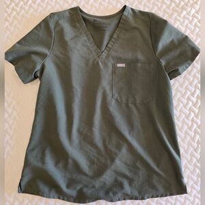 Womens Figs Moss Catarina One-Pocket Scrub Top Size: L